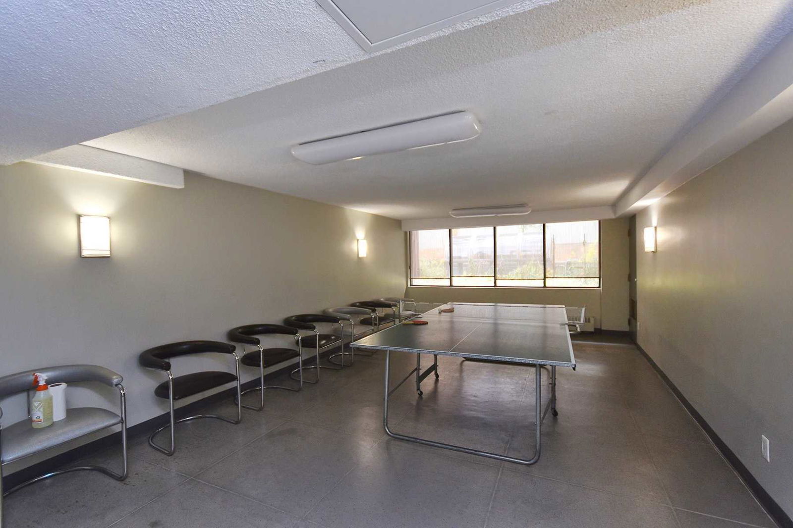 Tennis — 105 Mc Caul Street , Downtown, Toronto