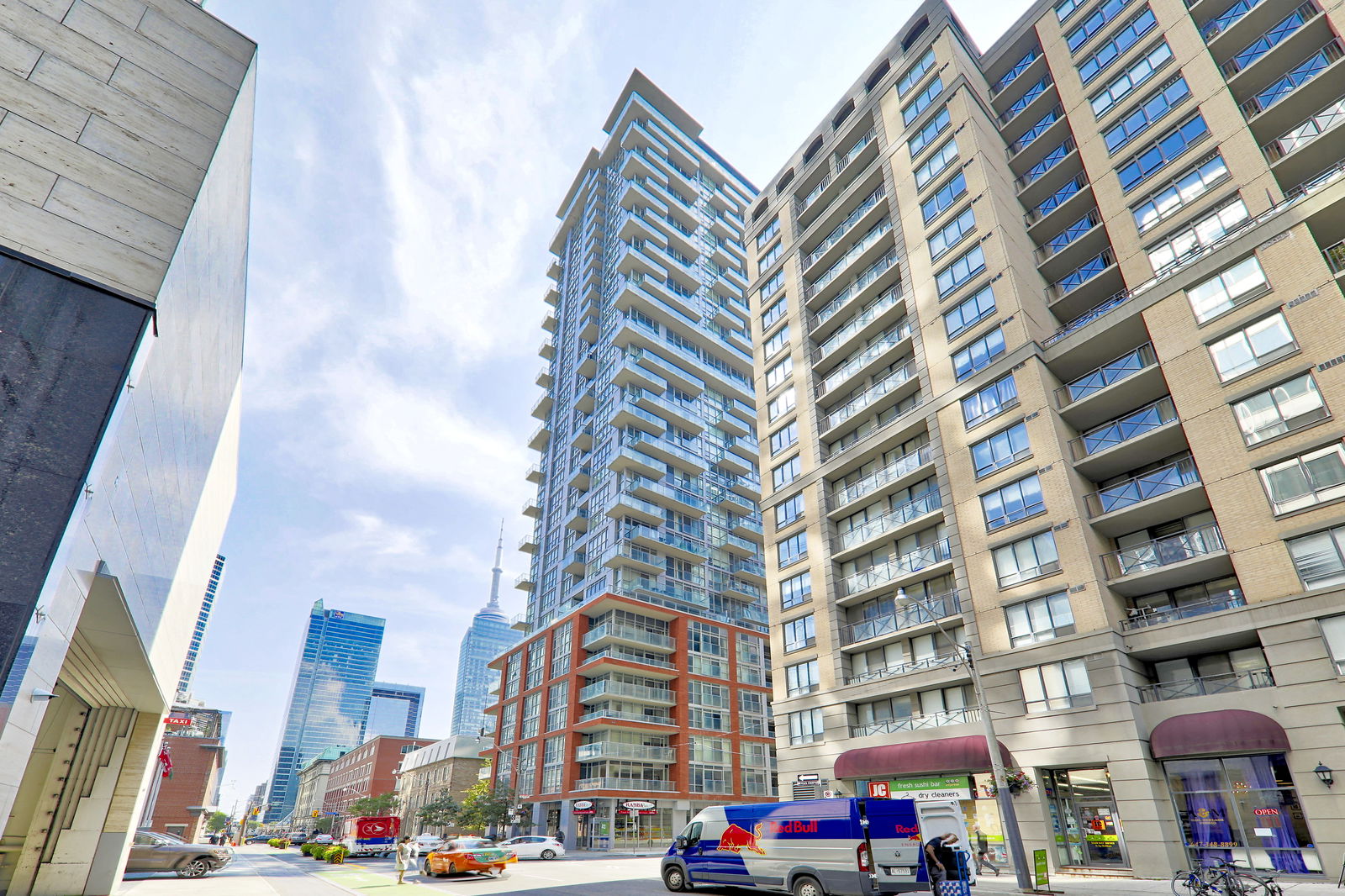 Exterior — Boutique II Condos, Downtown, Toronto