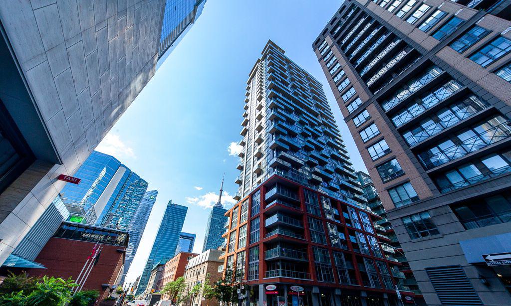 Exterior Side — Boutique II Condos, Downtown, Toronto