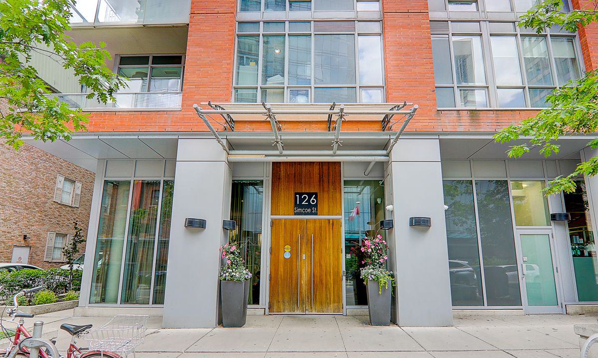 Entrance — Boutique II Condos, Downtown, Toronto