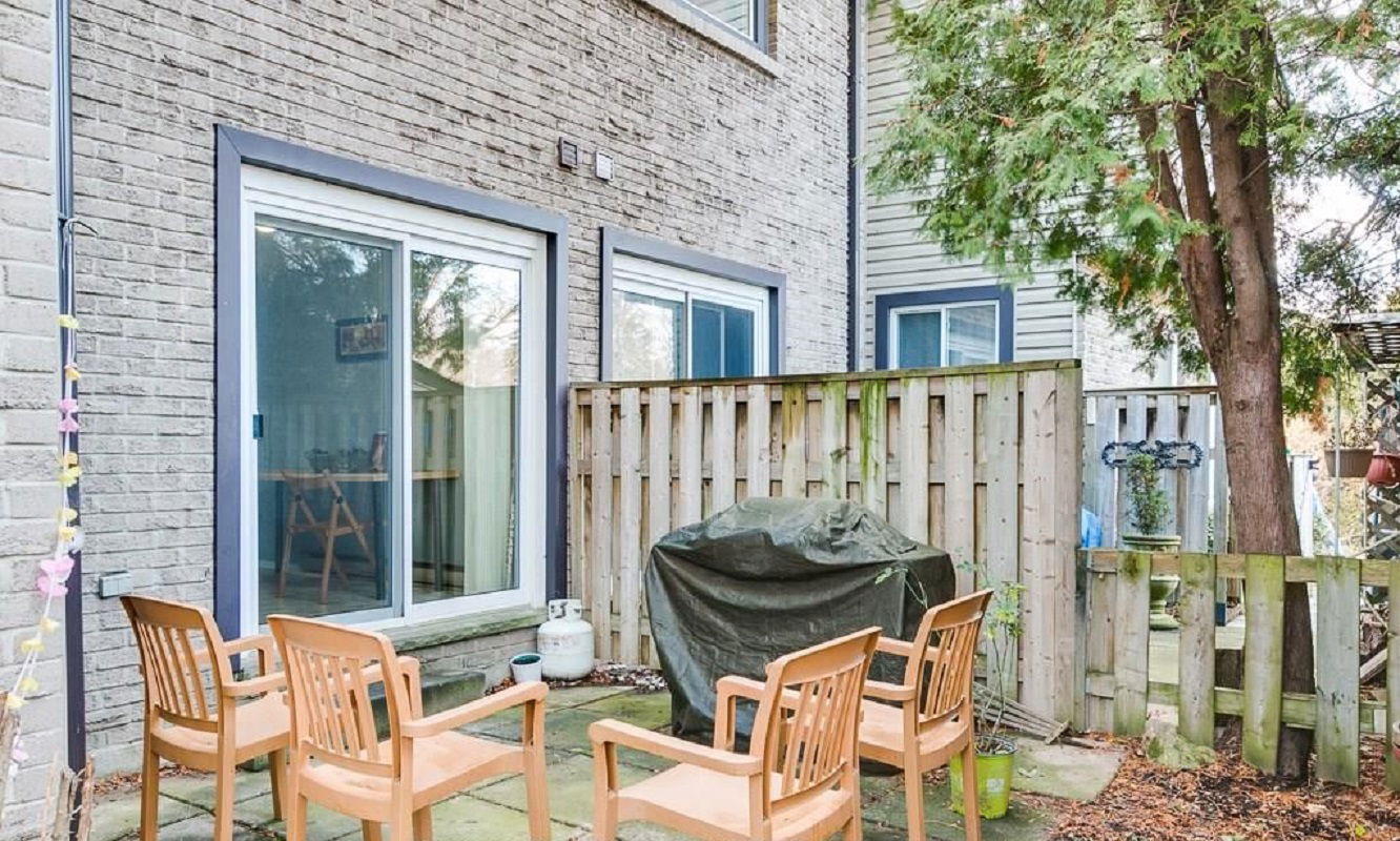 22 Wilsonview Avenue, Hamilton, Toronto