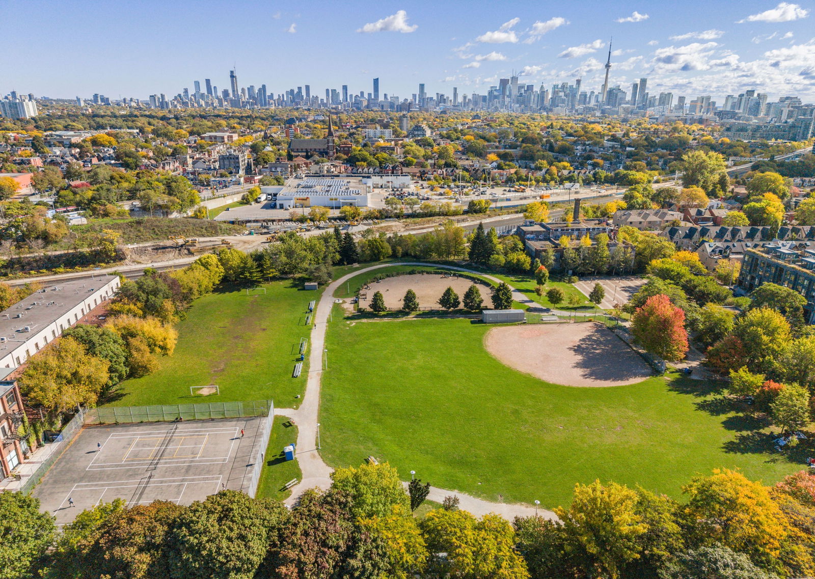 Skyline — 377 Sorauren Avenue, West End, Toronto