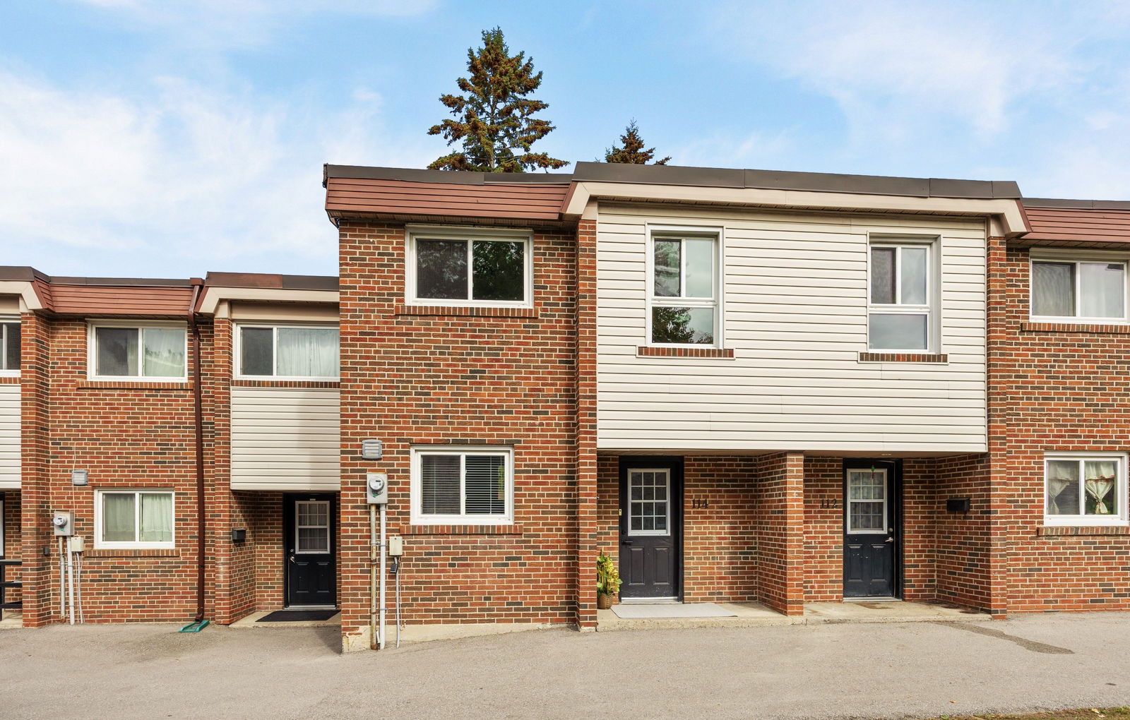 65 Godstone Road, North York, Toronto