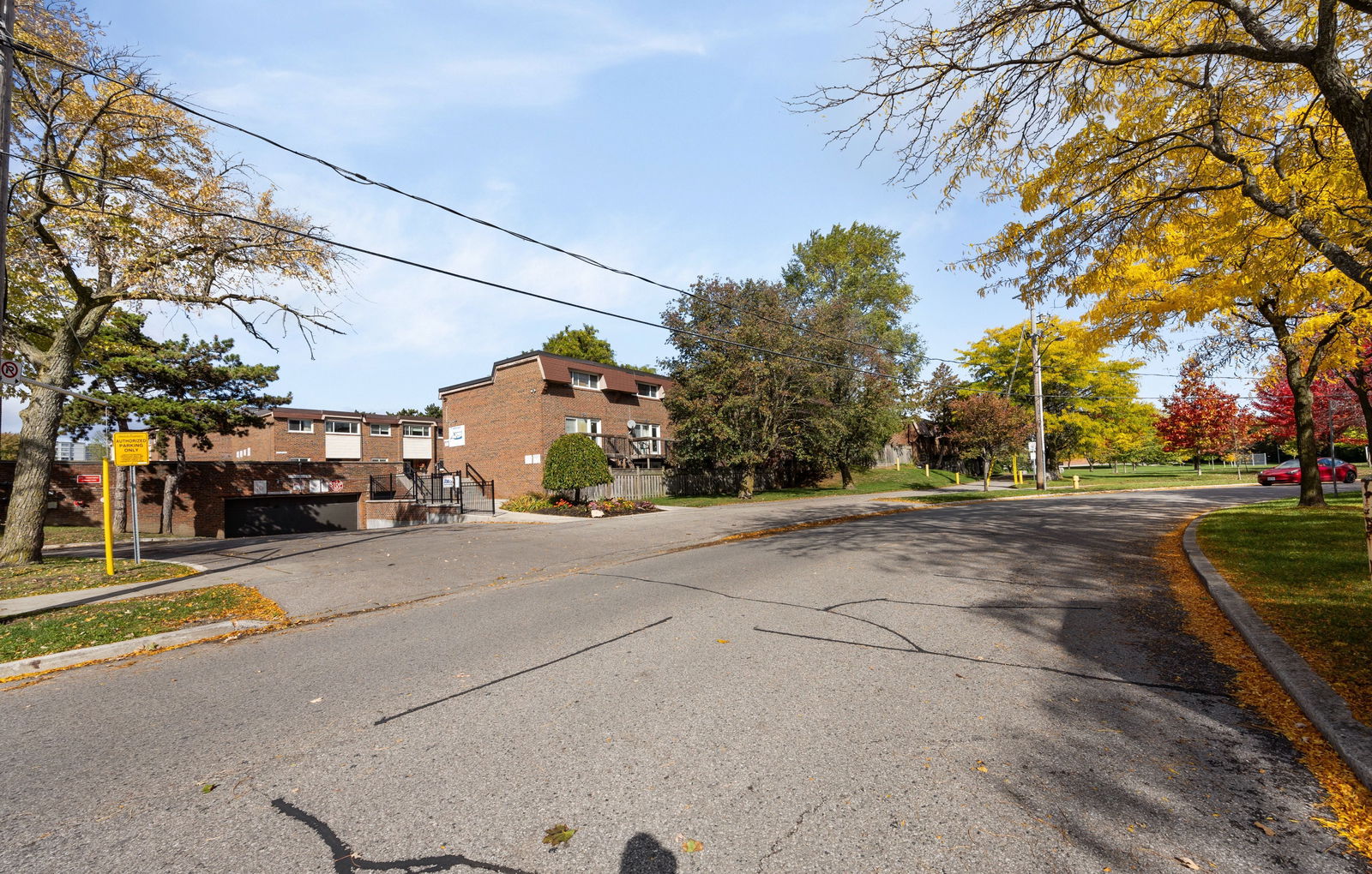 Exterior Side — 65 Godstone Road, North York, Toronto