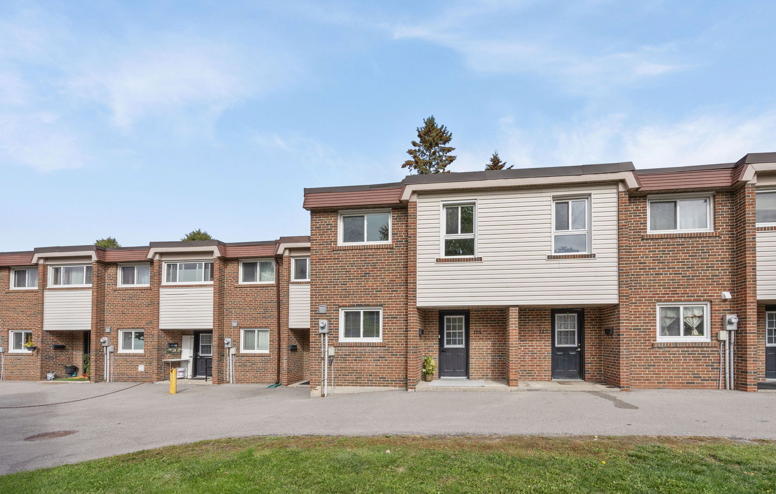 65 Godstone Road, North York, Toronto