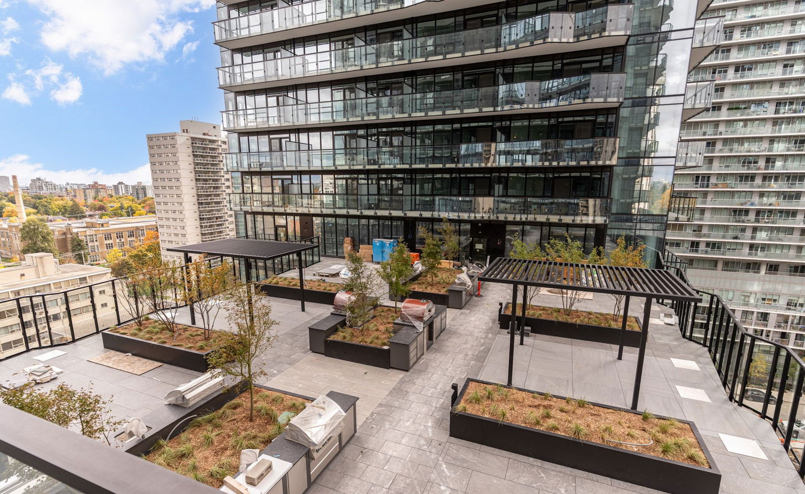 Rooftop Deck — 120 Broadway Avenue, Midtown, Toronto