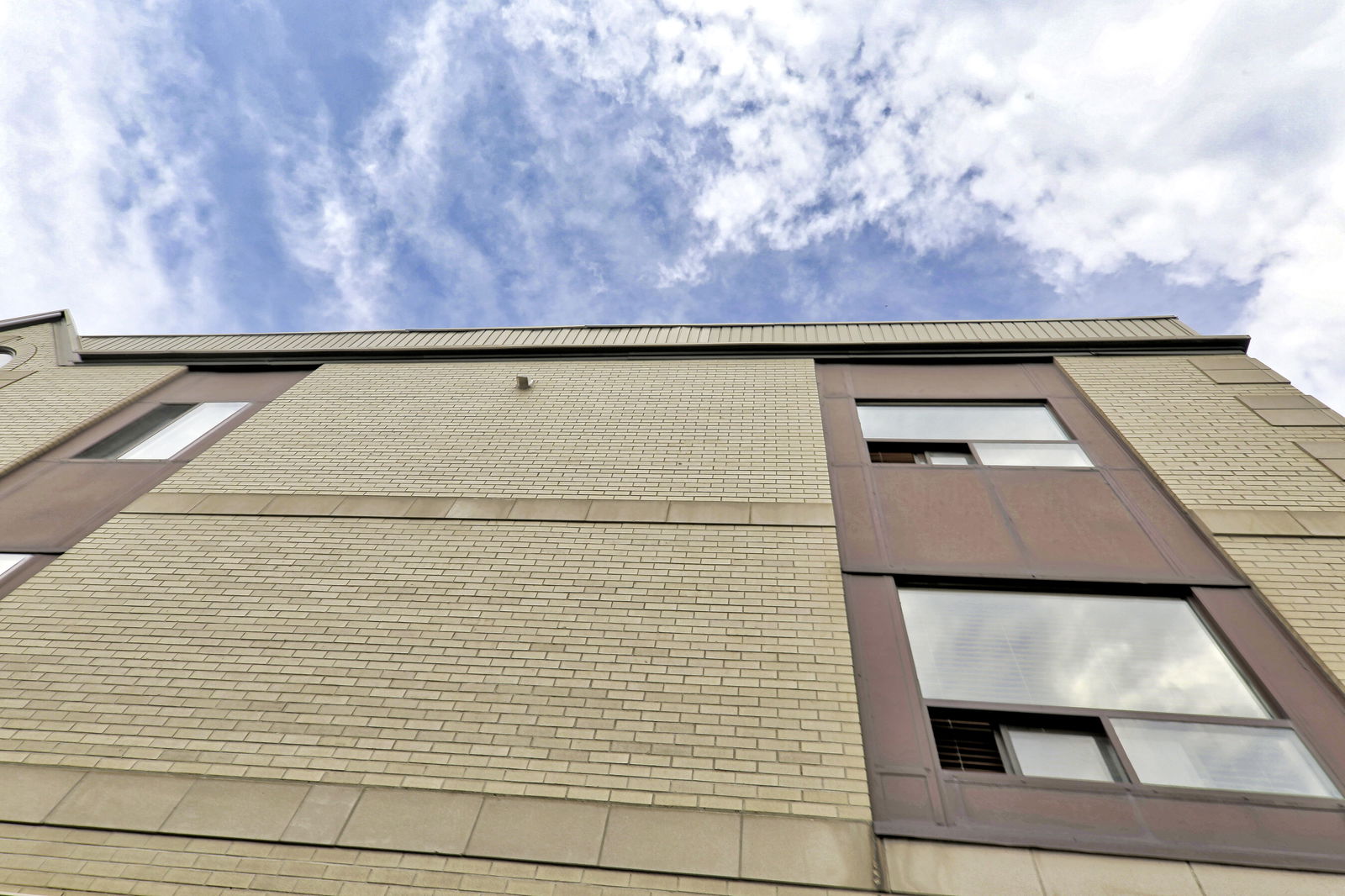 Exterior Sky — 388 Queen Condos, Downtown, Toronto