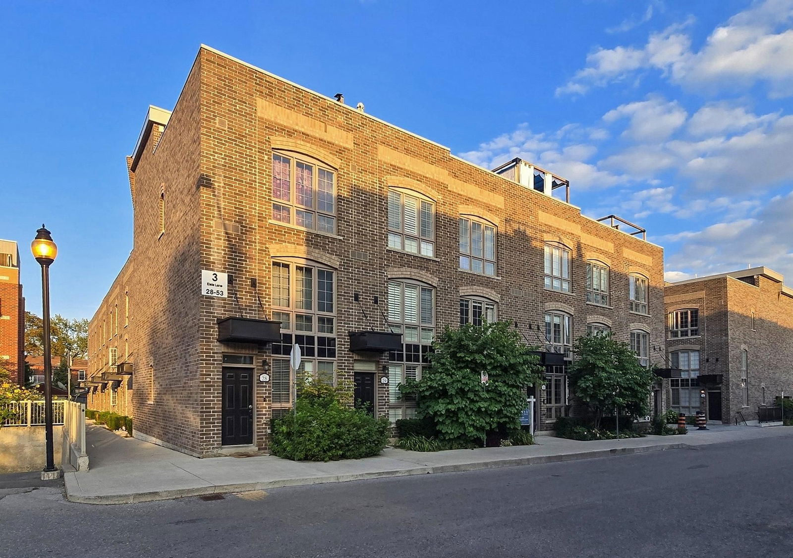 3 Elsie Lane, West End, Toronto