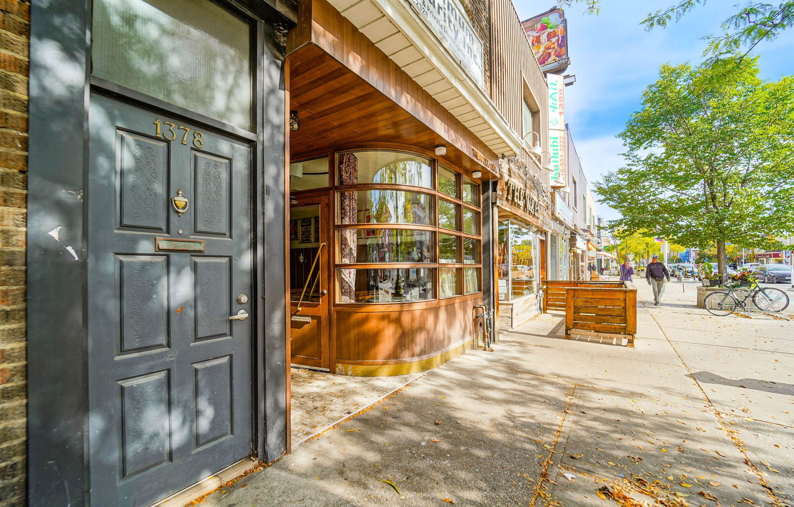 Exterior Side — 1378 Danforth Avenue, East York, Toronto