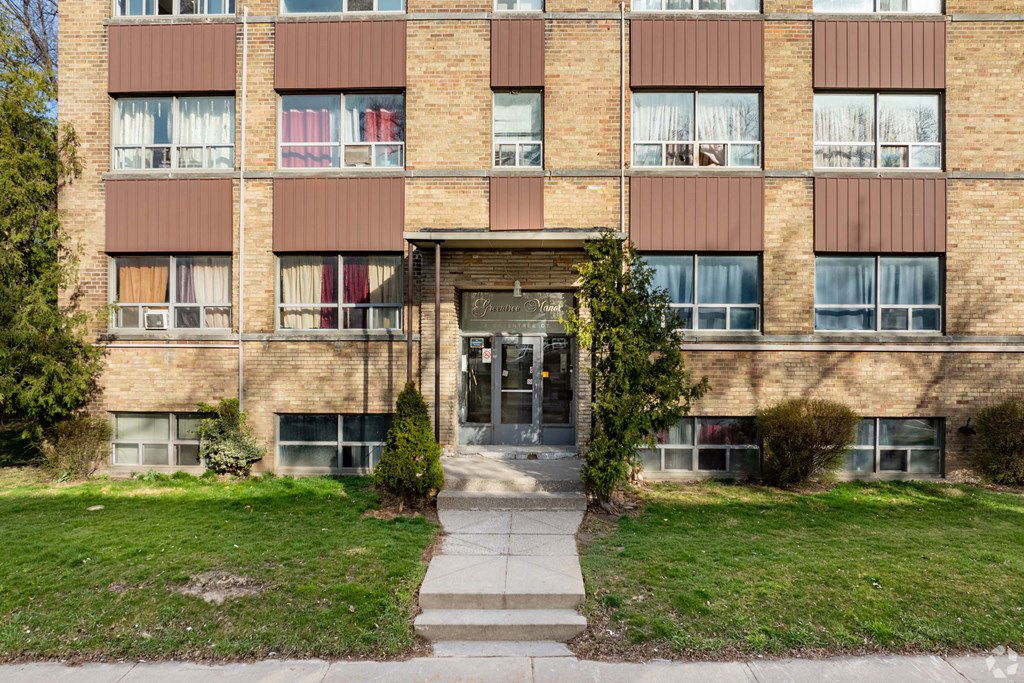 2 Greentree Court, York Crosstown, Toronto
