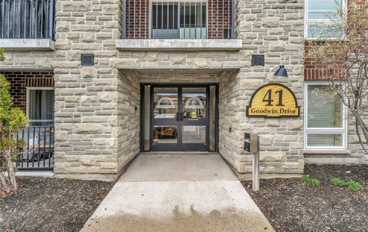 Entrance — 41 Goodwin Drive, Guelph, Toronto