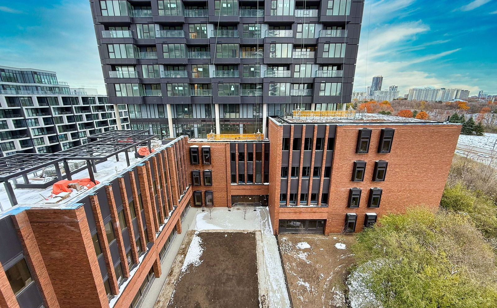 Exterior Side — 1 Quarrington Lane, North York, Toronto