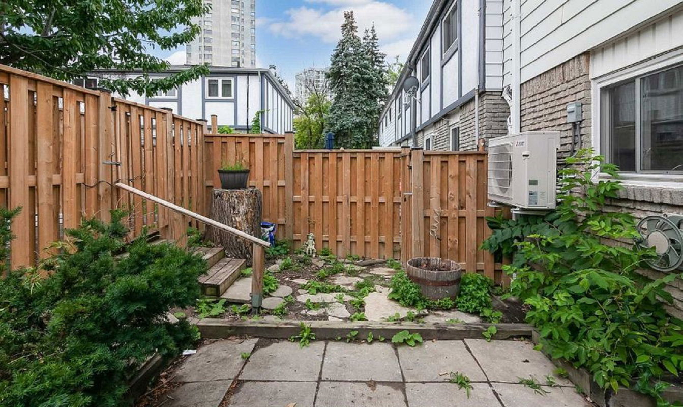 Patio — 143 Torresdale Avenue, North York, Toronto