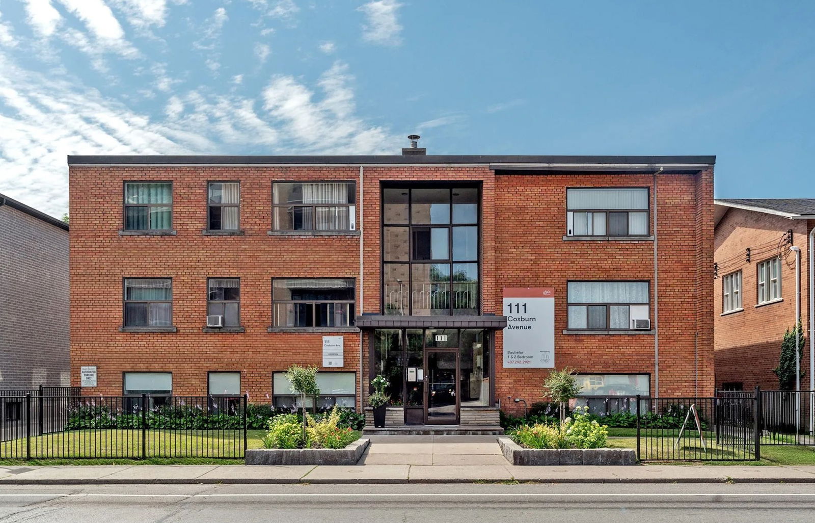 111 Cosburn Avenue, East York, Toronto