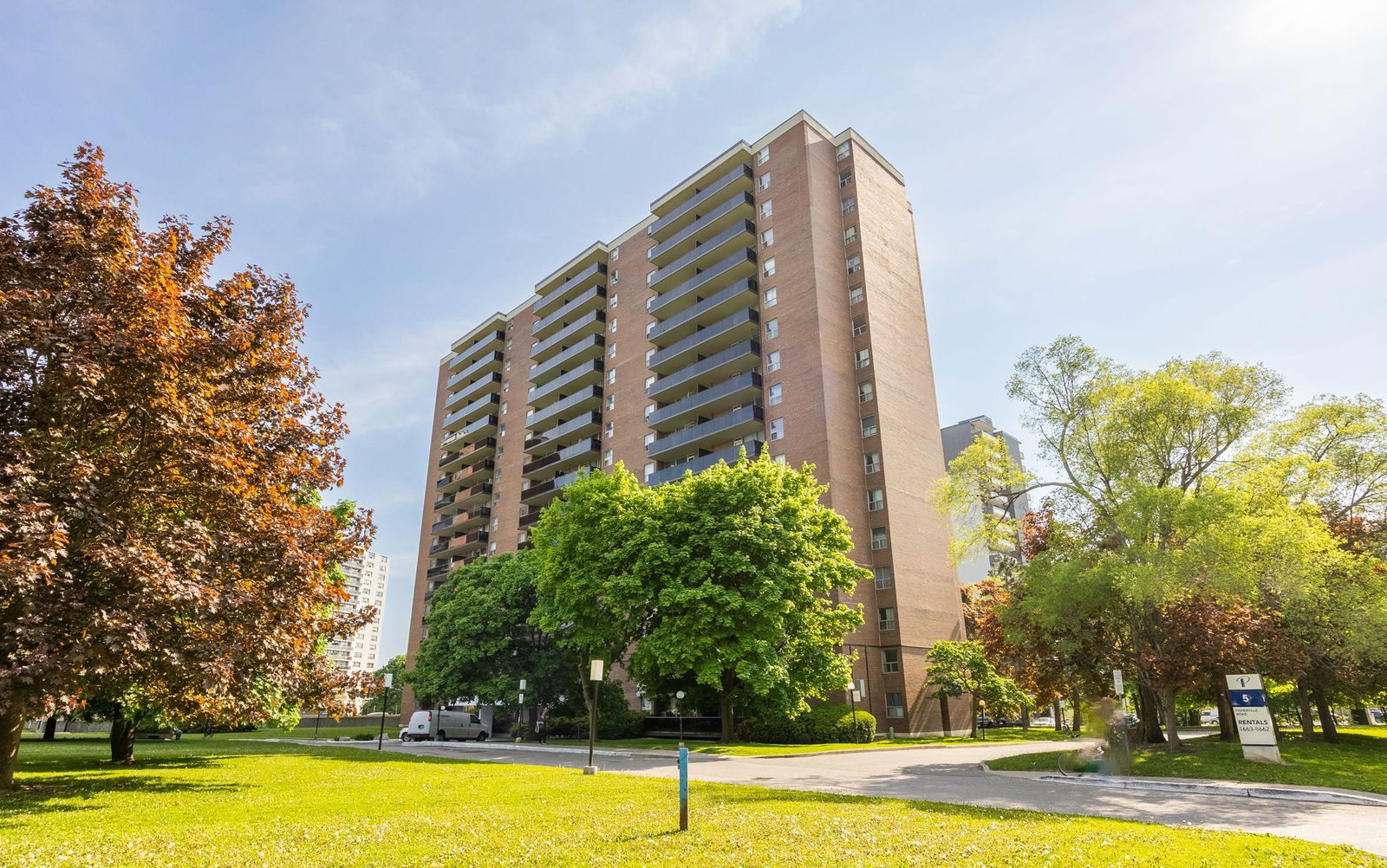 Fifeshire Towers, North York, Toronto
