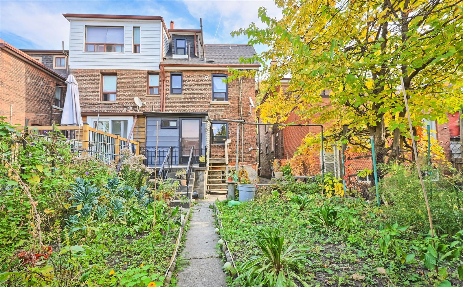 166 Grace Street, West End, Toronto