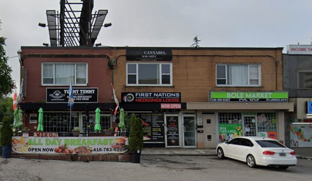 701a Lawrence Ave W, 701a Lawrence Avenue West