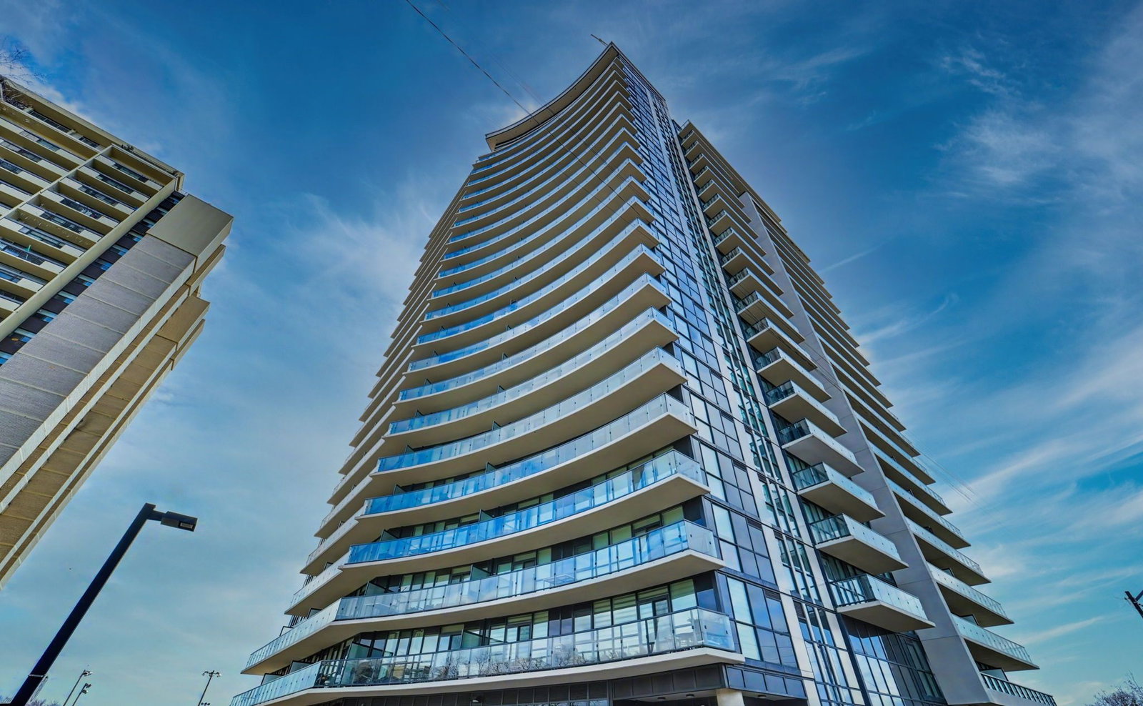 1461 Lawrence Ave E, 1461 Lawrence Avenue East