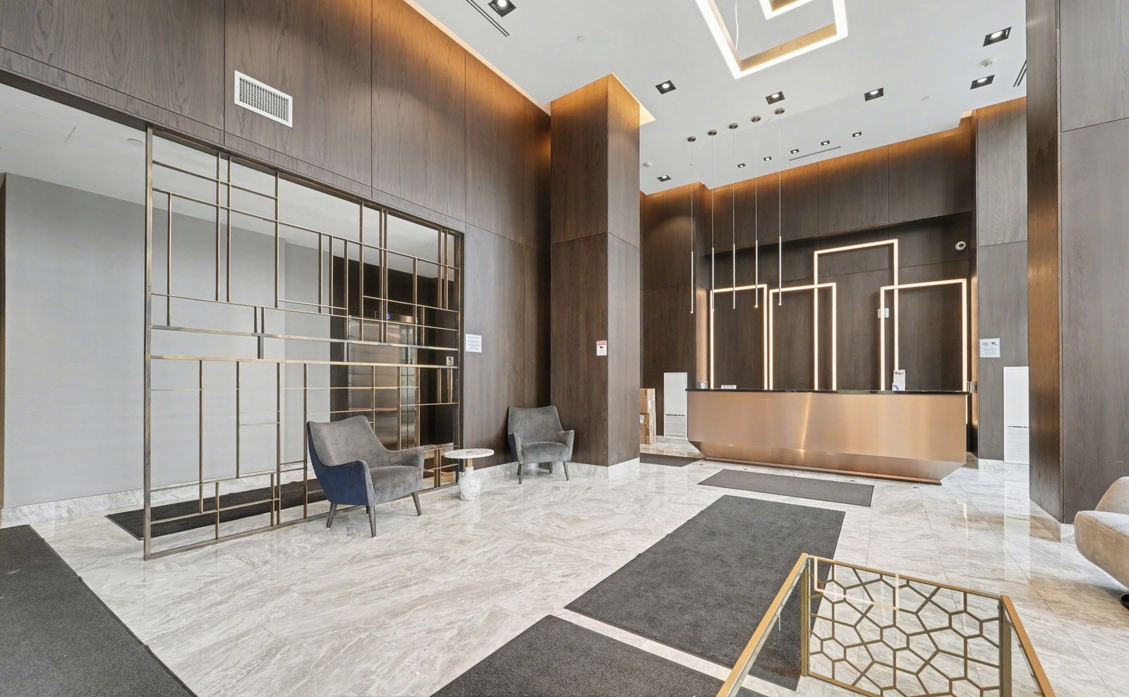 1461 Lawrence Ave E, 1461 Lawrence Avenue East, Lobby