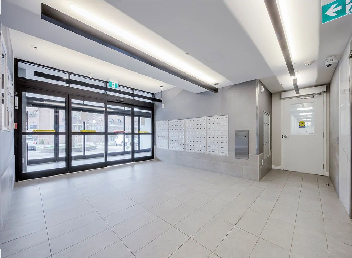 750 Morningside Ave, 750 Morningside Avenue, Lobby