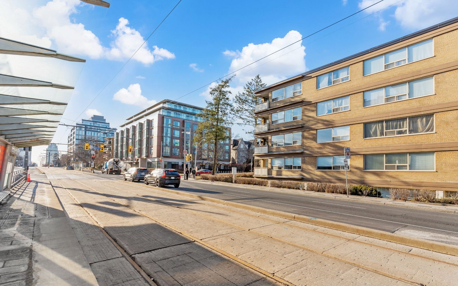 250 St Clair Ave W, 250 St. Clair Avenue West, Exterior Side