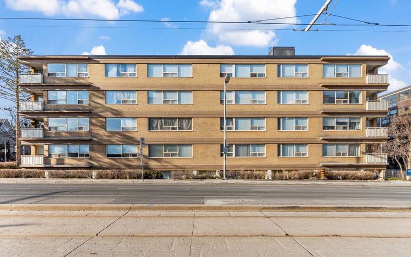 250 St. Clair Avenue West