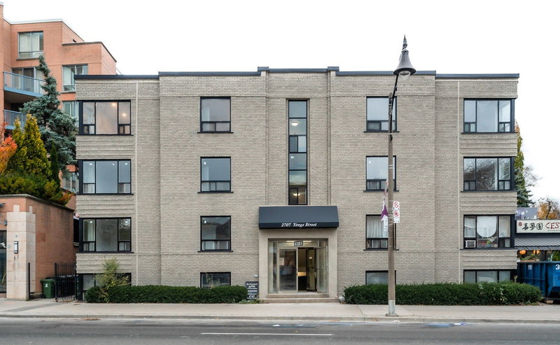 2707 Yonge Street