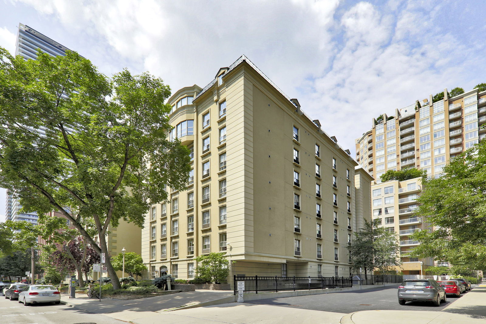 Exterior — The Waldorf Astoria Lofts, Downtown, Toronto