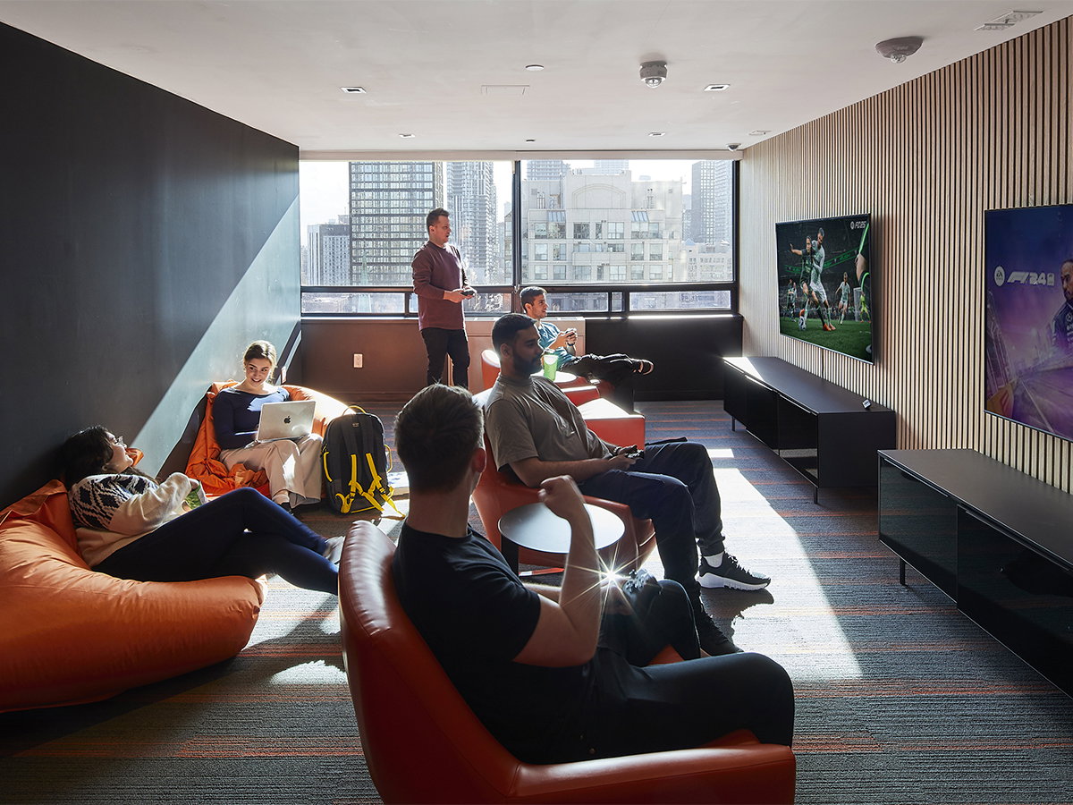 111 Carlton St, Parkside, Room