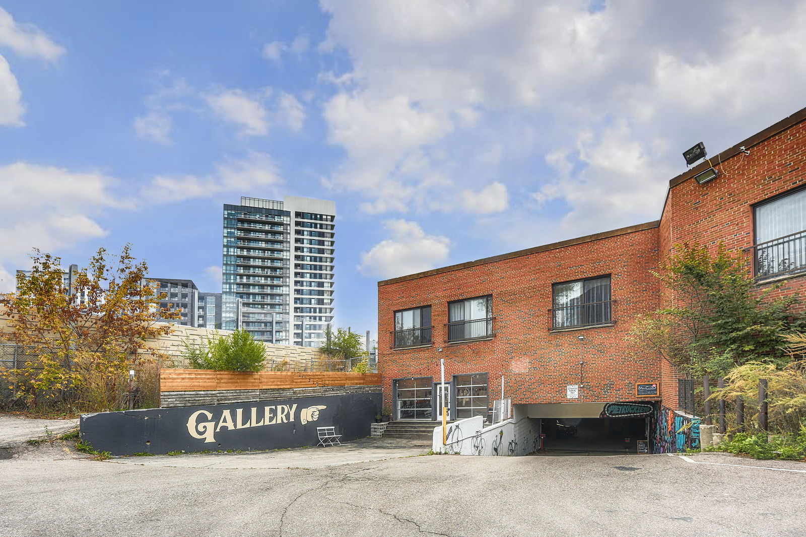 Commercial — Noble Court Lofts, West End, Toronto