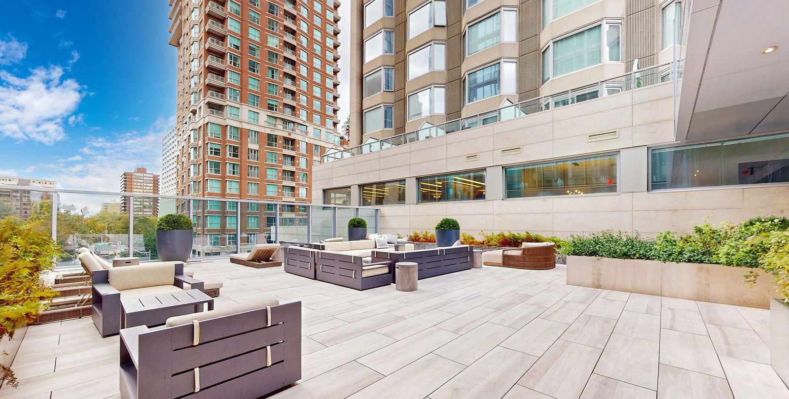 Cumberland Tower Condos, Downtown, Toronto