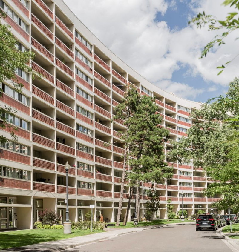 1137-1141 Royal York Road