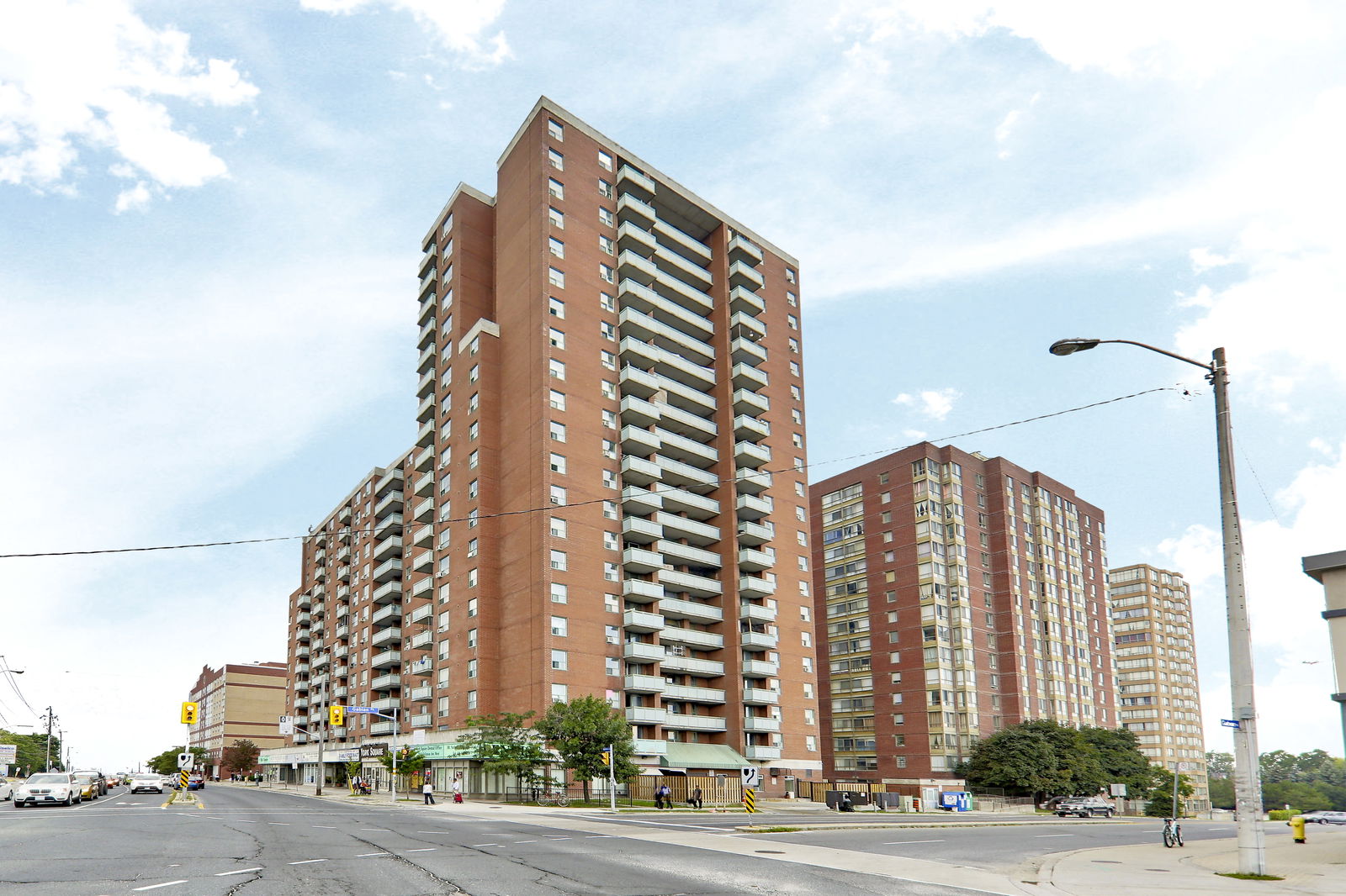 Exterior — York Square, York Crosstown, Toronto