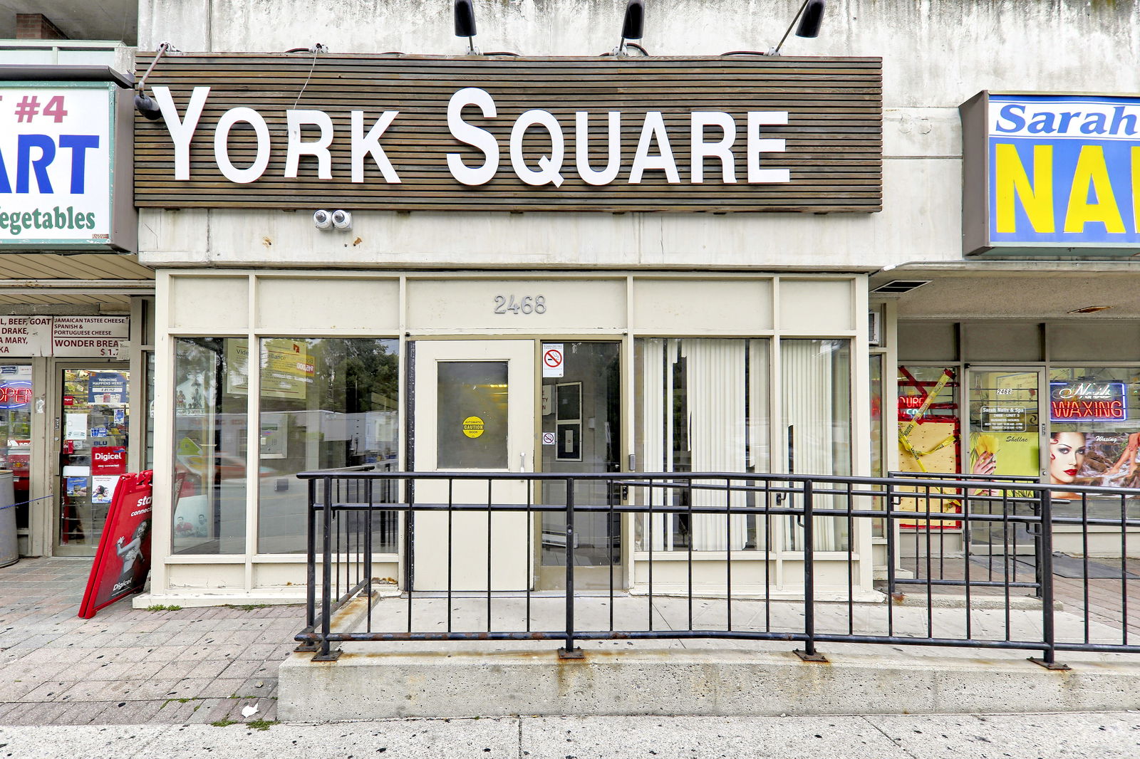 Commercial — York Square, York Crosstown, Toronto