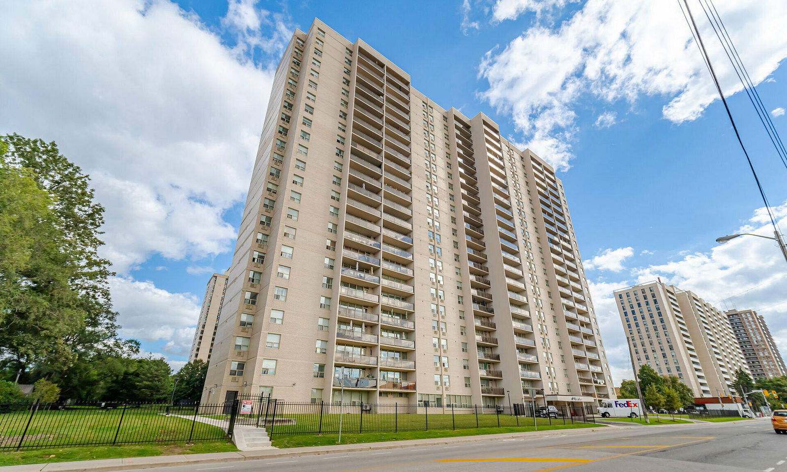 Briar Hill Towers, York Crosstown, Toronto