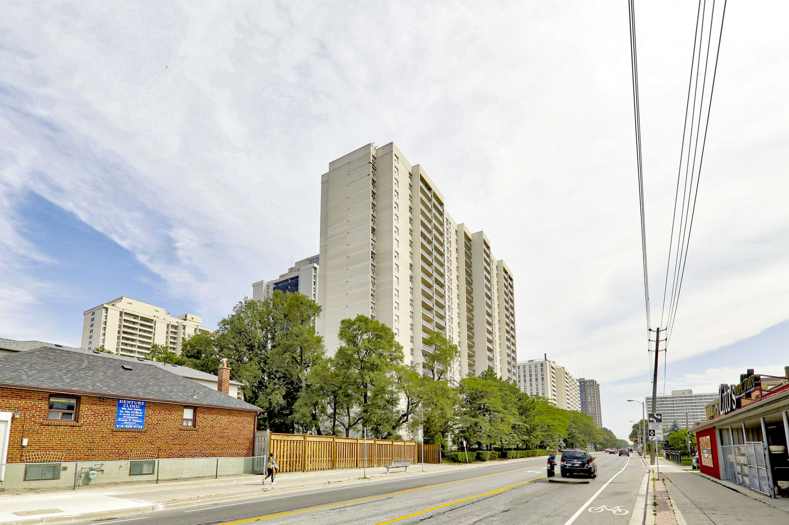 Exterior — Briar Hill Towers, York Crosstown, Toronto