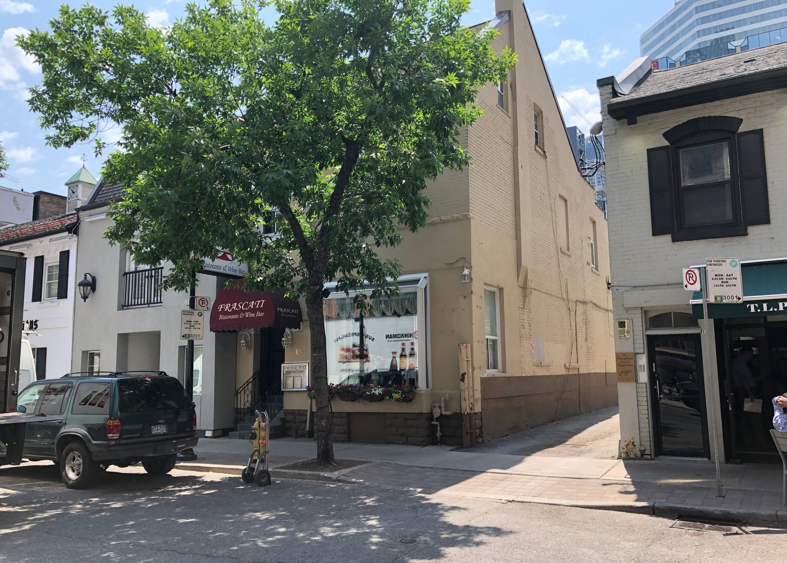 13 Elm St, 13 Elm Street