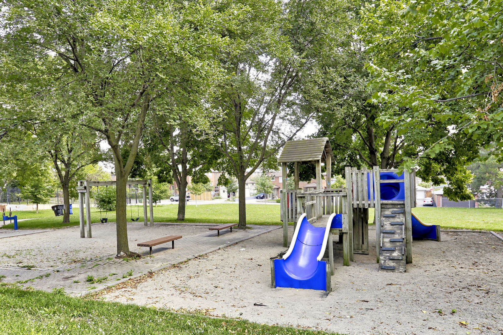 Playground — Blackthorn Manor, York Crosstown, Toronto