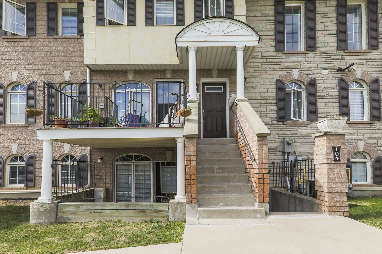 Unit Entrance — Sidney Belsey Crescent Townhomes, York Crosstown, Toronto