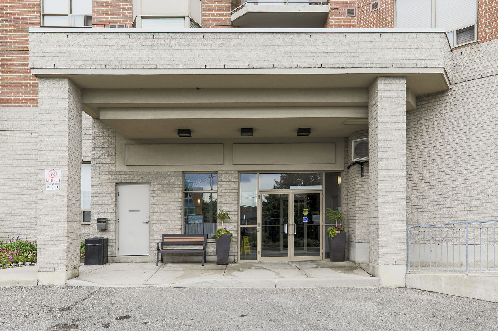 Entrance — River Hill, York Crosstown, Toronto