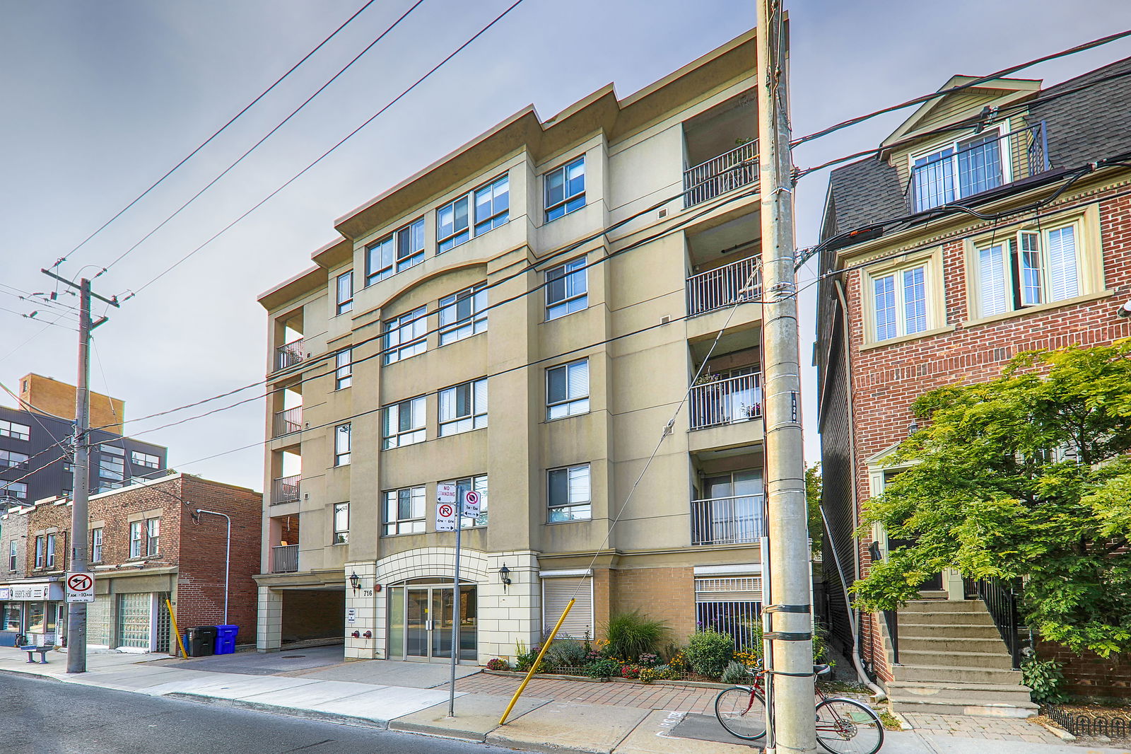 Exterior — The Aztec Condos, East End, Toronto