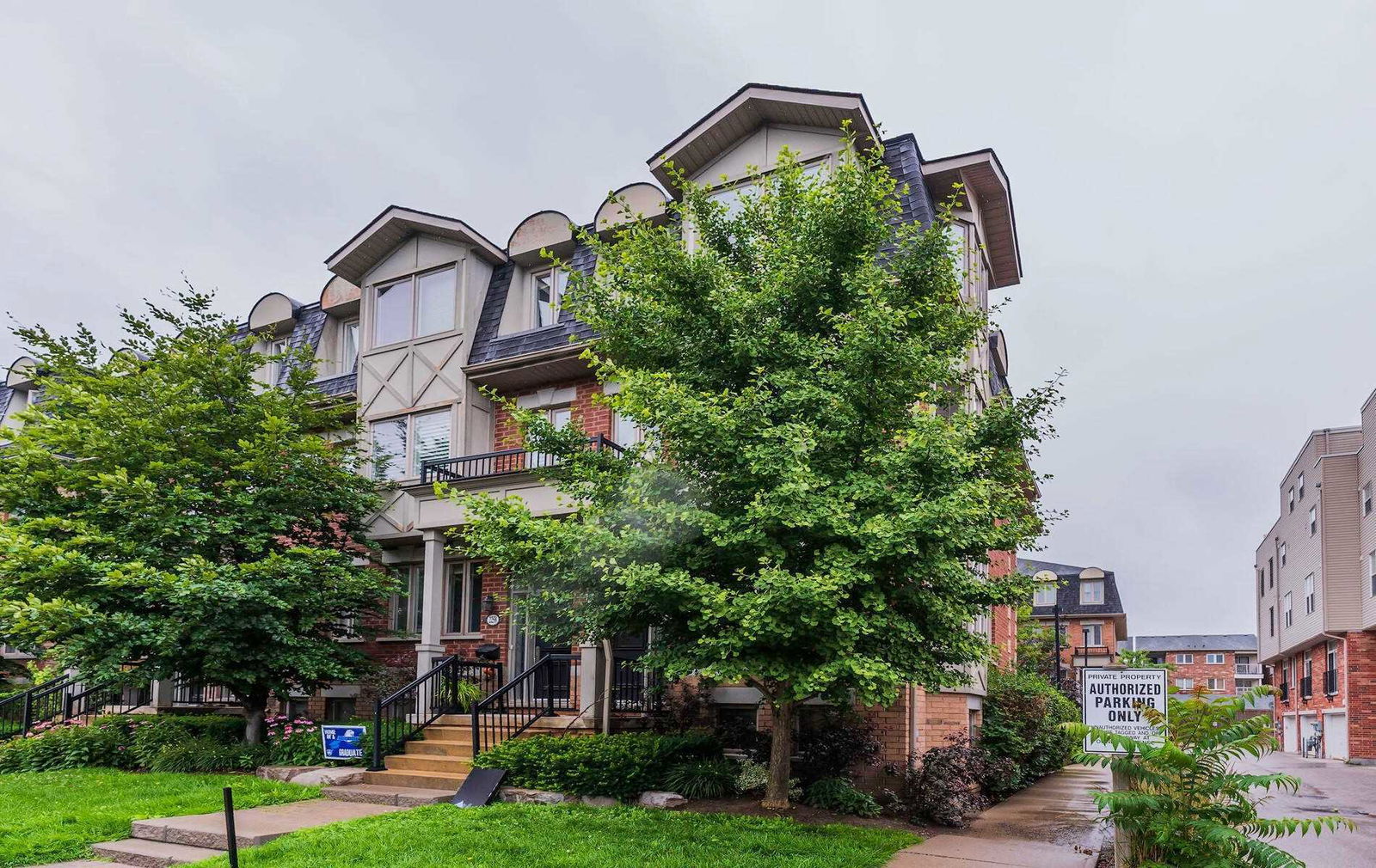 Upper Beaches Residences, East End, Toronto