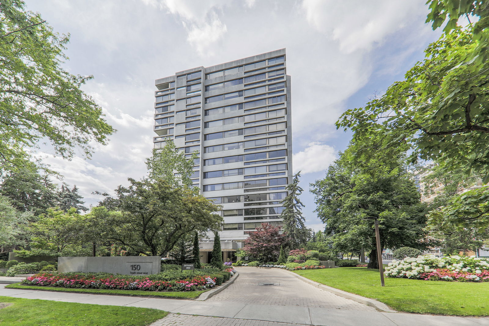 Exterior — 150 Heath Street West Condos, Midtown, Toronto