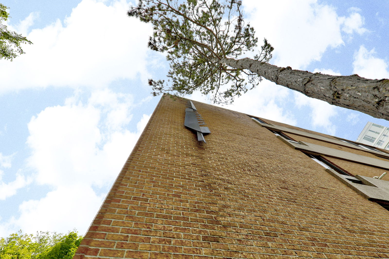 Exterior Sky — 195 St Clair Avenue West Condos, Midtown, Toronto