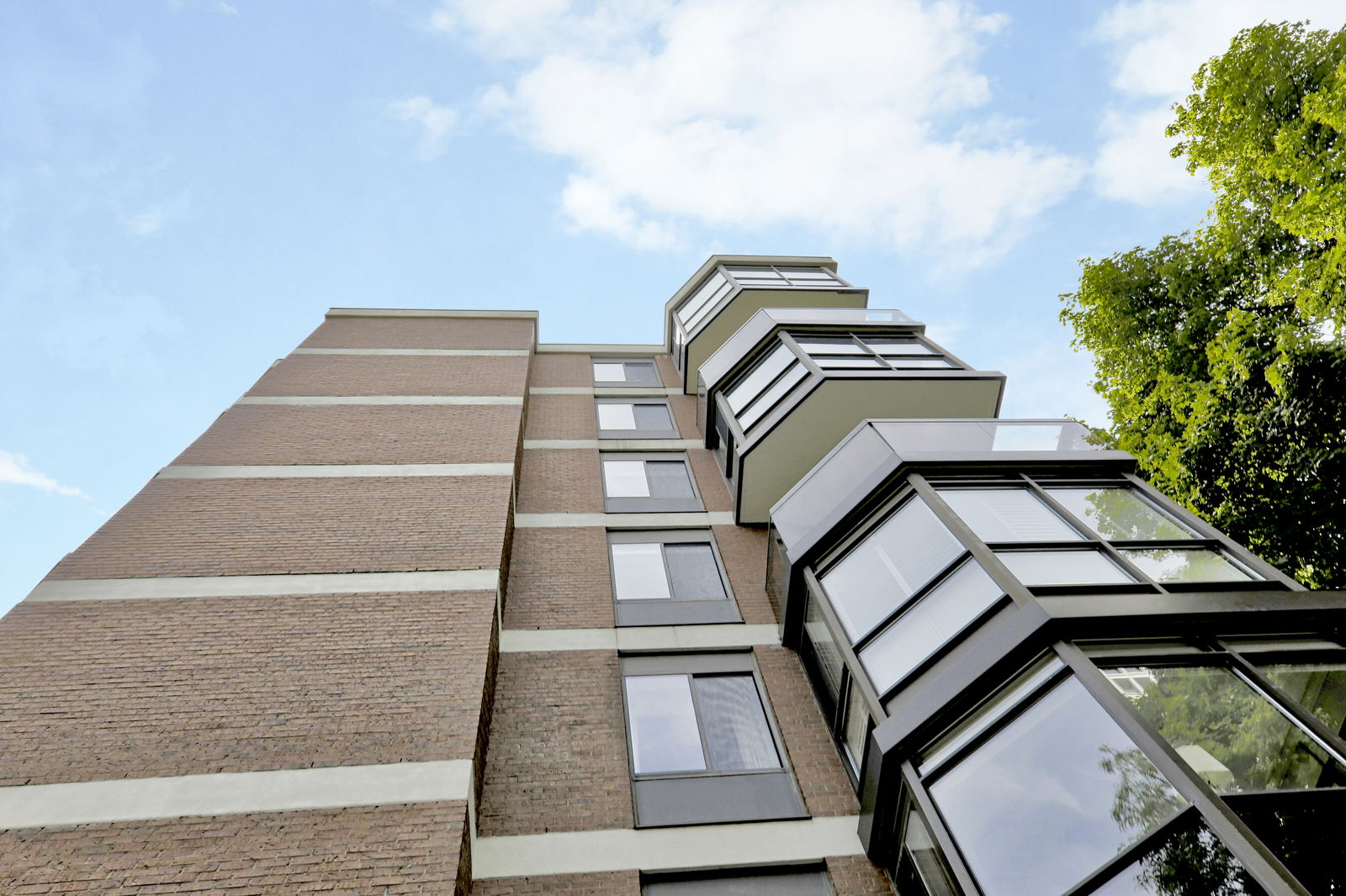 Exterior Sky — 407 Walmer Road Condos, Midtown, Toronto