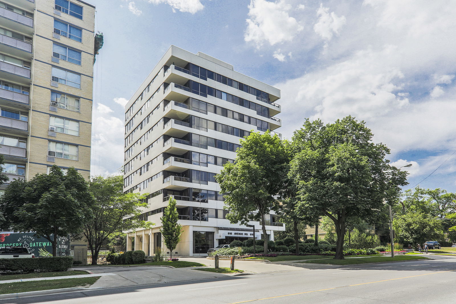 Exterior — 616 Avenue Road Condos, Midtown, Toronto