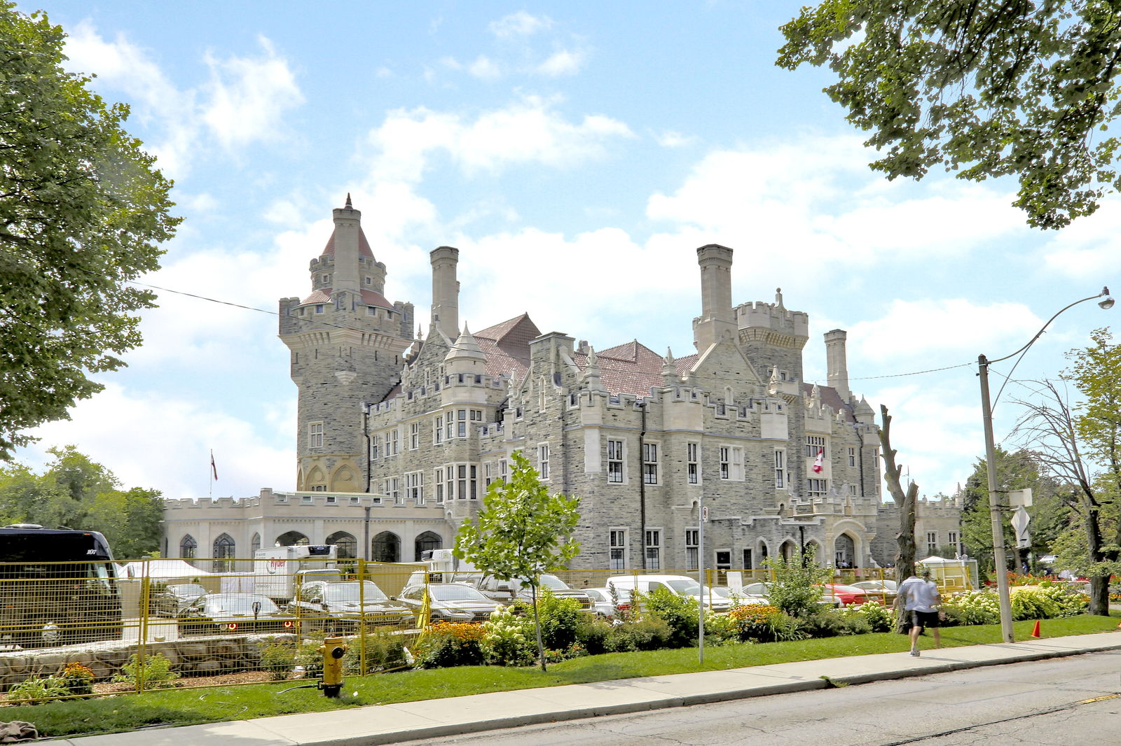 Castle View Terrace, Midtown, Toronto