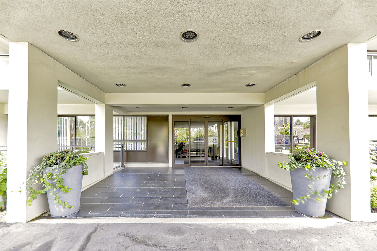 Entrance — The Dunvegan Condos, Midtown, Toronto