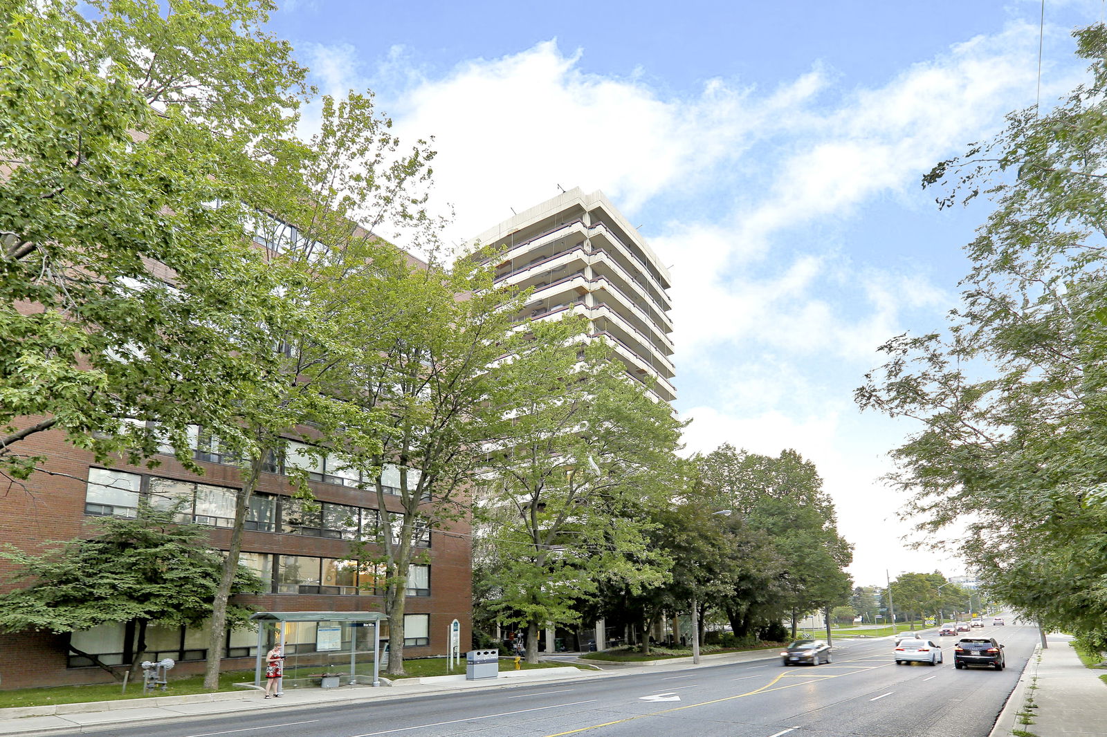 Exterior — 2600 Bathurst Condos, Midtown, Toronto